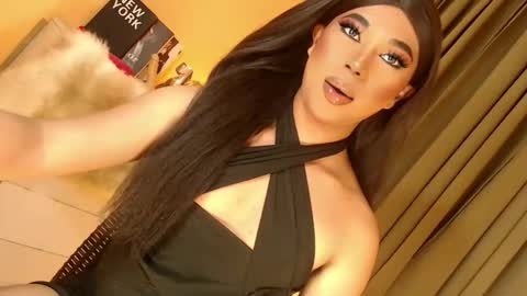 Ebony online show from September 26, 7:00 pm