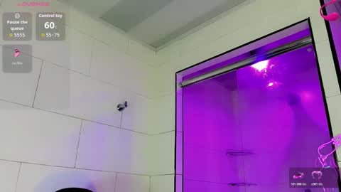 Kendra Bailey online show from December 1, 12:02 am