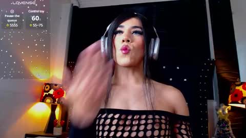 Snapshot of kenia_fox1 chatting on January 14, 7:11 pm kenia_fox1 online show from January 14, 7:11 pm
