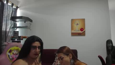 Snapshot of khalifa_gold chatting on October 17, 7:28 pm Khalifa Kasumi online show from October 17, 7:28 pm
