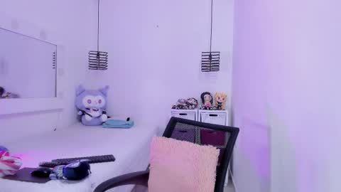 kimberly_thonson online show from March 8, 2:15 am