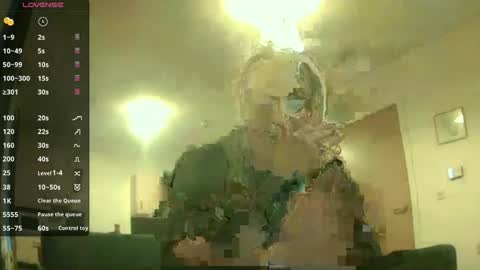 Aidan online show from April 7, 7:04 pm