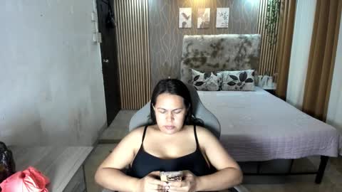 kissmeloves online show from March 21, 8:19 am