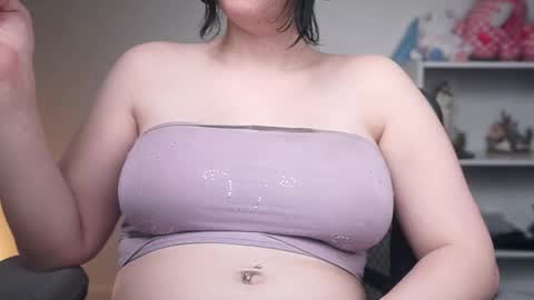 Krystal Syx online show from February 21, 7:39 pm