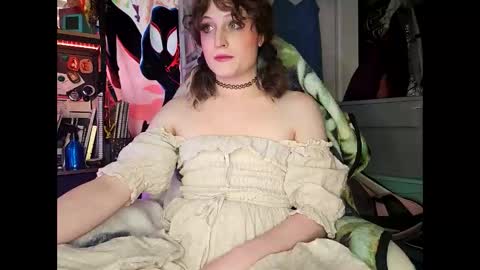 LeaVibing online show from April 14, 8:03 pm