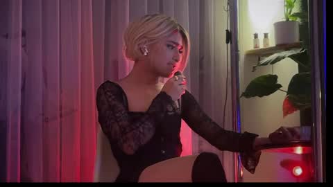 legsylegsinton online show from April 21, 8:26 pm