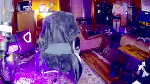 Lemon Stealing Whore online show from February 25, 11:33 pm