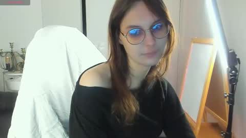 lilithiscute online show from October 22, 3:14 pm