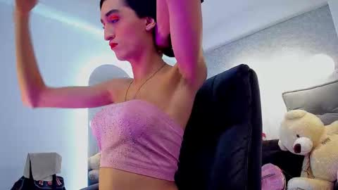 lily_cash1 online show from March 2, 1:07 pm