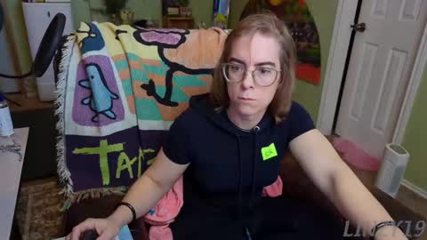 Linzy19 online show from February 16, 6:43 pm