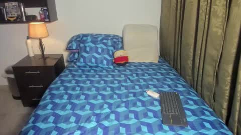 Sofi online show from March 19, 3:50 am