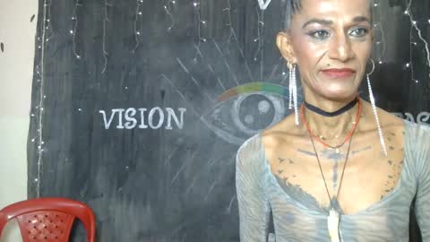 LA LOBA online show from December 11, 8:50 pm