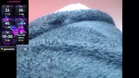 lorenitha online show from November 11, 8:32 pm