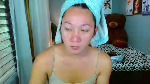 Snapshot of louie_sexy chatting on January 27, 4:41 am Cathy online show from January 27, 4:41 am