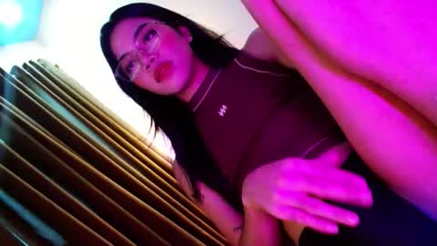 Seren online show from November 20, 6:47 am