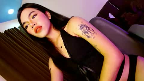 Seren online show from February 27, 6:25 pm