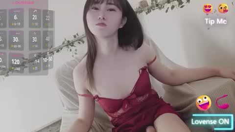 Snapshot of loveyouwhenloveme chatting on September 13, 3:29 pm Lisa online show from September 13, 3:29 pm