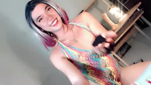 Lovingmonaru969 online show from March 8, 8:55 am