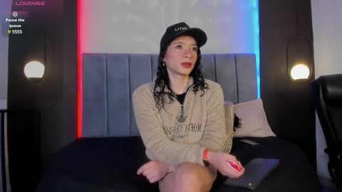 luisa online show from January 3, 11:03 am