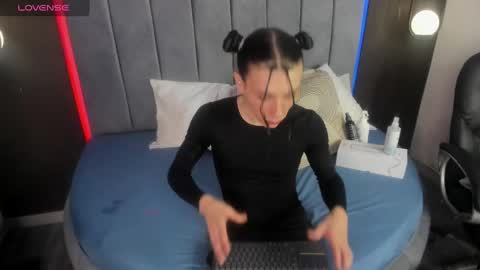 luisa online show from March 10, 8:34 pm