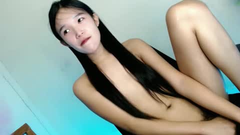 lunafoxx_ online show from April 21, 2:51 am