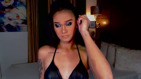 AdriannaFowks online show from February 17, 2:31 am