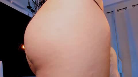  madame lilith  online show from January 12, 11:39 am