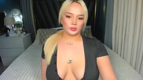 Snapshot of madissonmorgan chatting on October 10, 4:46 am madissonmorgan online show from October 10, 4:46 am