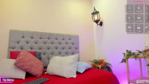 maite_smith69 online show from February 11, 12:57 pm