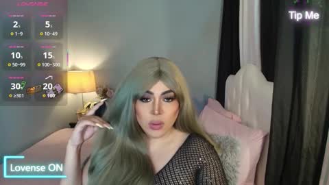 majestydannaxx online show from December 18, 5:24 am