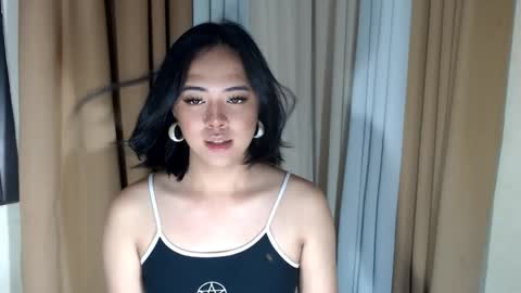 marikosue online show from April 14, 6:13 pm