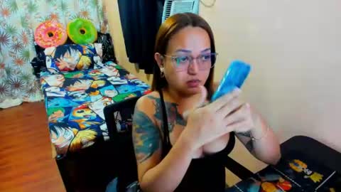 kimmy online show from June 8, 2:38 pm