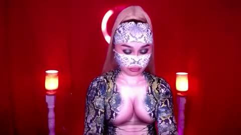 master_mistress_of_all online show from March 21, 6:13 pm