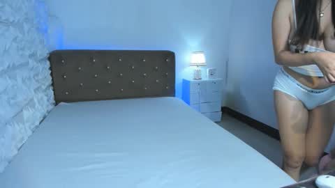 urbaby mica online show from September 13, 8:31 am