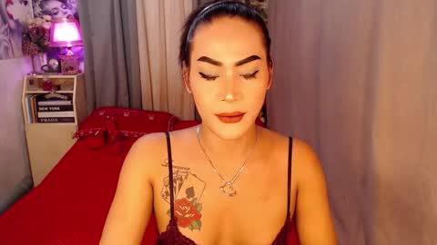 Snapshot of midnightraven27 chatting on October 31, 5:11 pm  Dont forget to follow online show from October 31, 5:11 pm