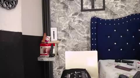 miha_califa online show from January 8, 6:12 pm