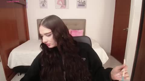 Miley online show from January 7, 3:59 pm