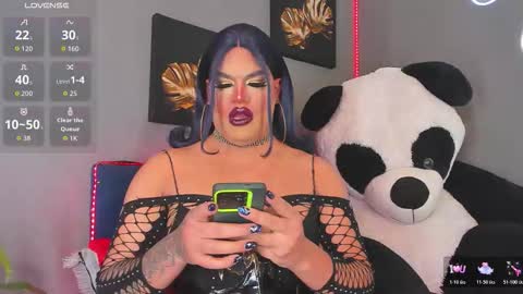 kassandra lazcano online show from December 2, 1:08 am