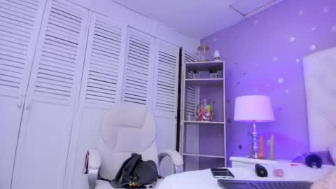 Sophia  online show from February 12, 7:13 pm
