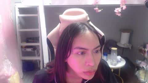 ELYSE A SIMPLE GIRL online show from November 16, 8:24 am