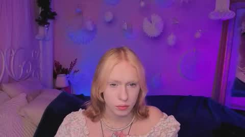 Barbie online show from December 18, 12:21 pm