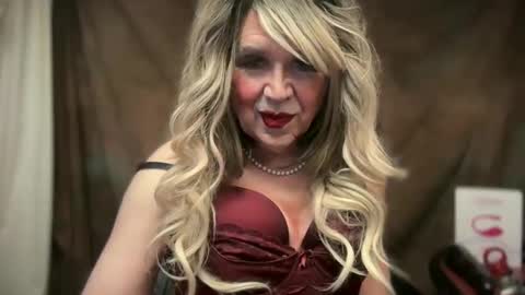 mskarentoy online show from February 26, 11:48 pm