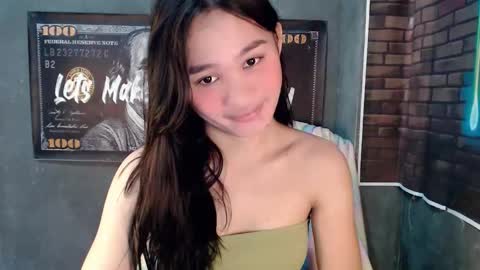 nadiestar online show from May 24, 1:13 am