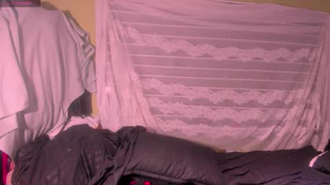 NAJI  online show from December 1, 12:57 am