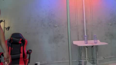 Naomi Blair online show from February 6, 7:03 am