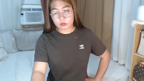 Queen Marga online show from April 4, 1:58 am