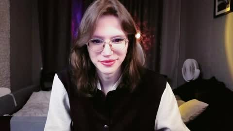 This name is so sexy you cant pronounce it. online show from April 2, 12:19 am