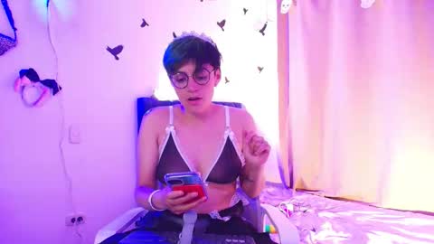 Snapshot of naty_lux19 chatting on October 20, 9:56 am Fernanda online show from October 20, 9:56 am