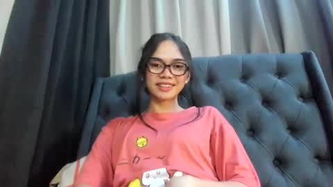 emma online show from December 3, 7:51 pm