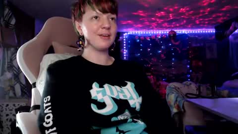 NerdySquirty online show from June 22, 6:43 am